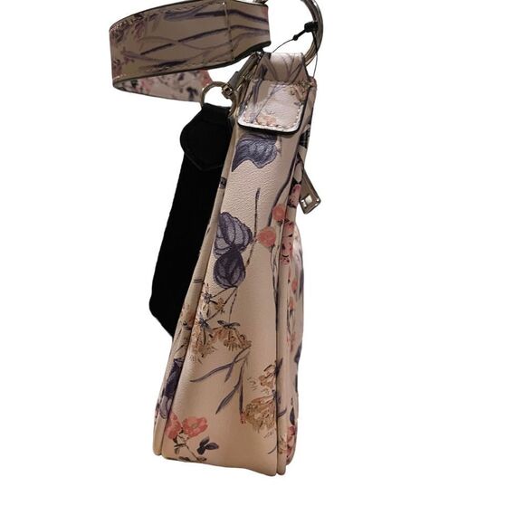 NWT I.N.C. INTERNATIONAL CONCEPTS
Zaree Floral Small Crossbody - Picture 6 of 9